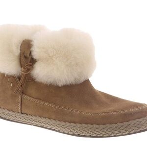 UGG Elowen Booties